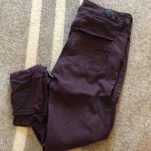 American Eagle- burgundy skinny jeggings
